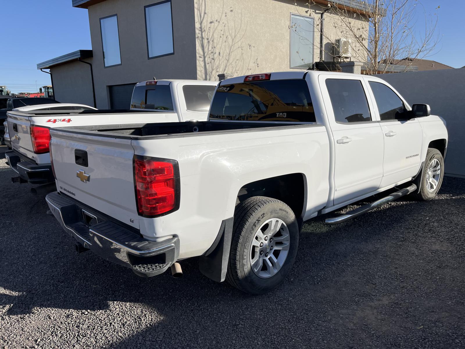 ./imagenes/INVOICE/2019/17928/CHEVROLET-SILVERADO-1500 (4).JPG